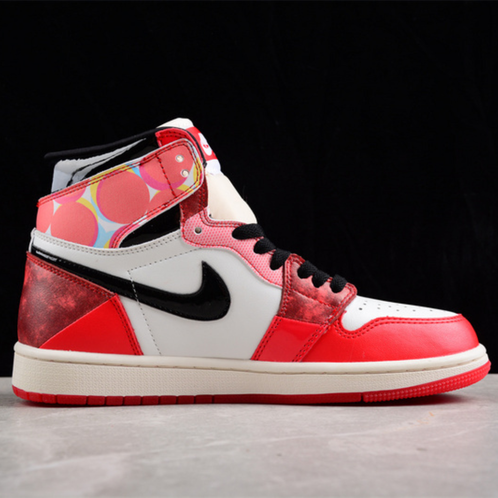 Jordan 1 Retro High OG Homem-Aranha no Aranhaverso DV1753-601