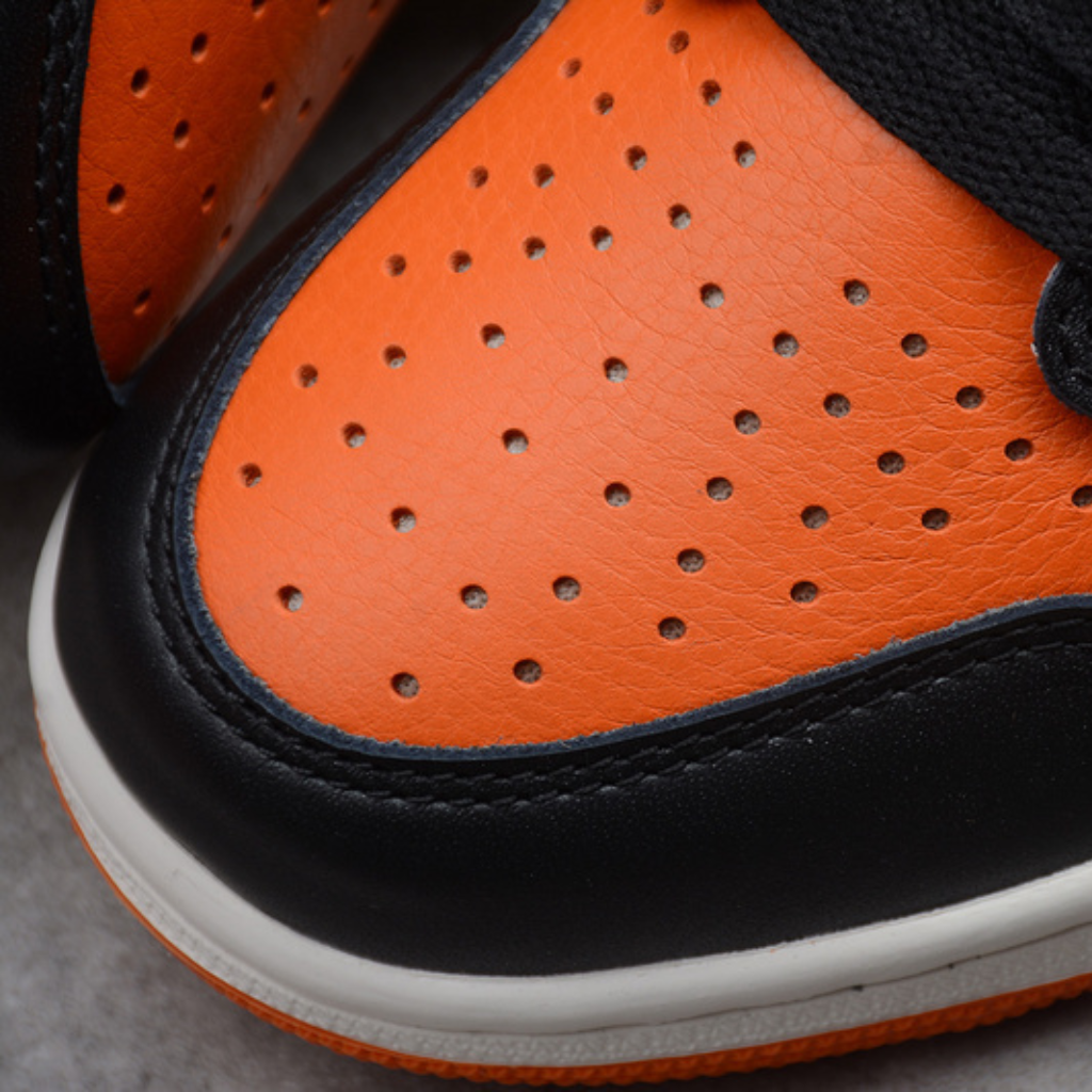 Jordan 1 Retro Shattered Backboard 555088-005