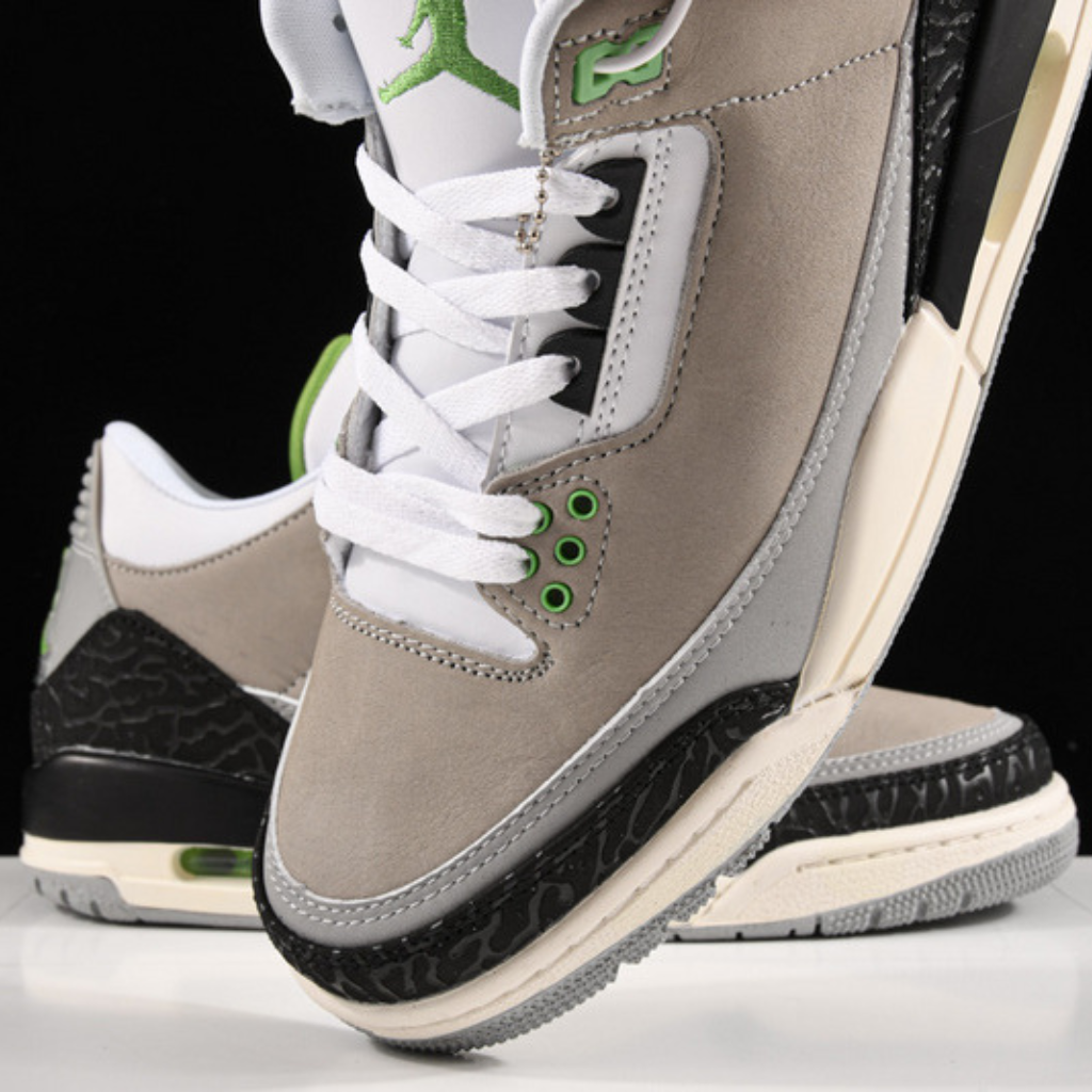 Jordan 3 Retro Chlorophyll 136064-006