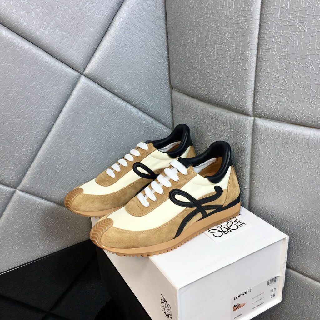 Loewe Flow Runner Sneakers - Gold Black