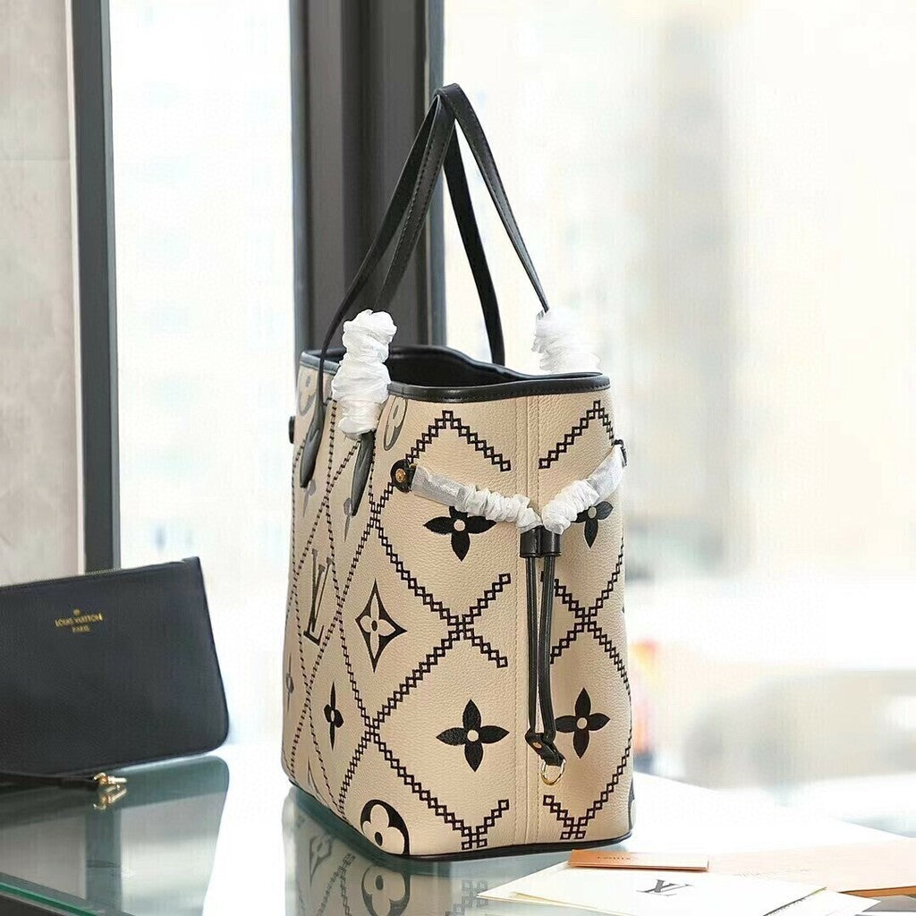 Neverfull MM Monogram Empriente Cream/Black