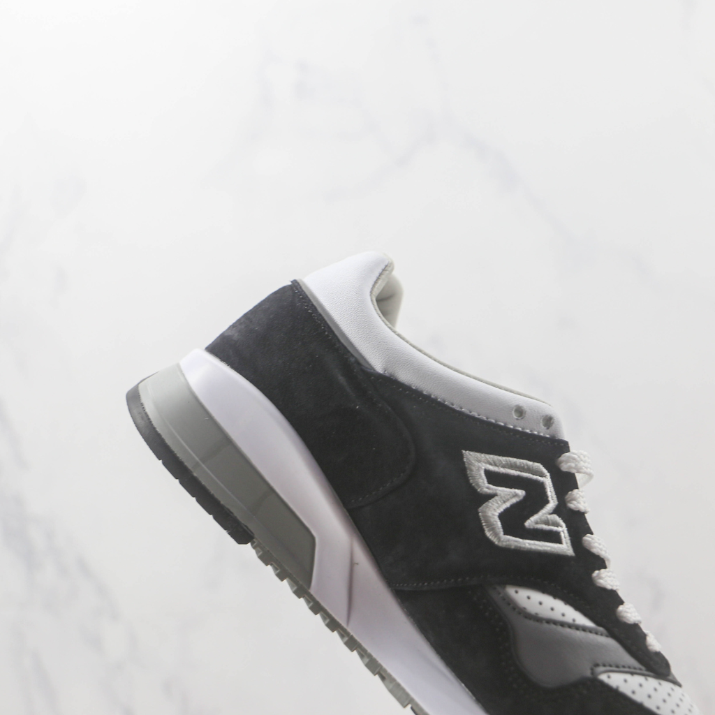 New Balance Black White M1500KGW