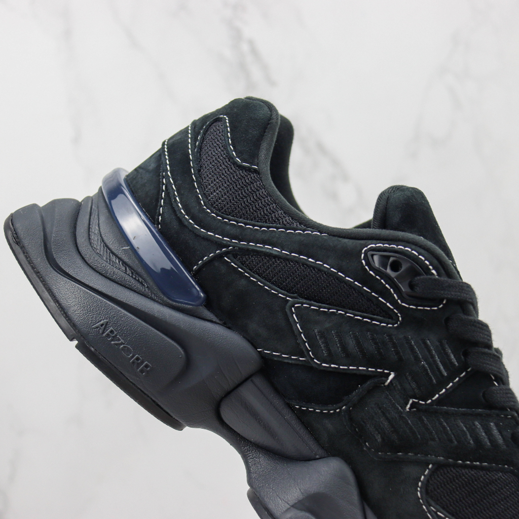 New Balance Triple Black U9060BPM