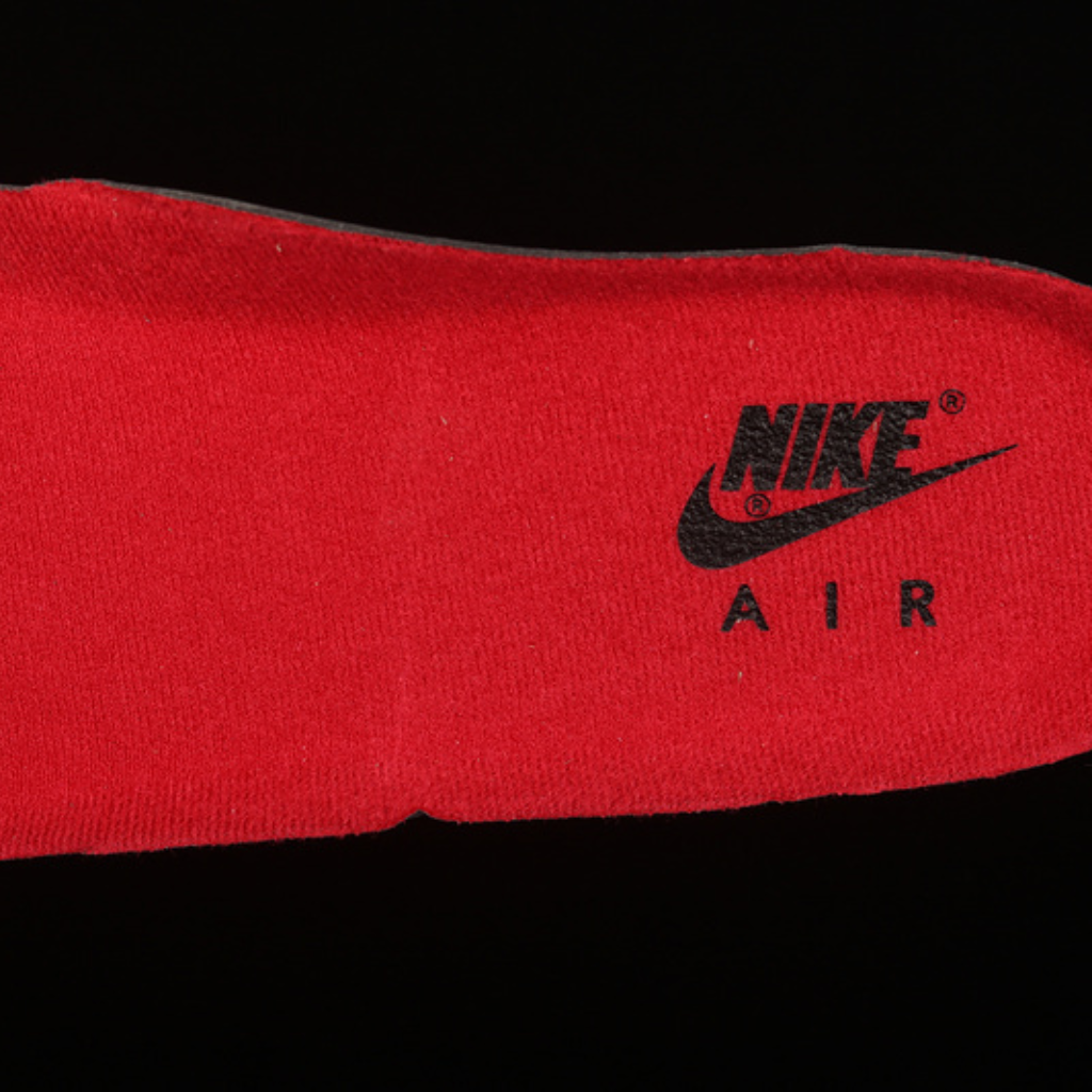 Nike Air Force 1 Low '07 LV8 1 Triple Red CW6999-600 (Pronta entrega)