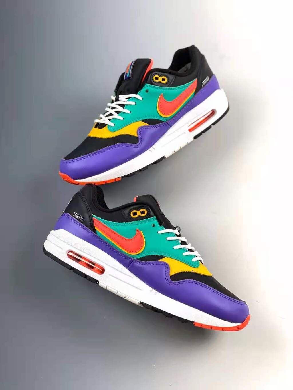 Nike Air Max 1 Windbreaker AO1021-023