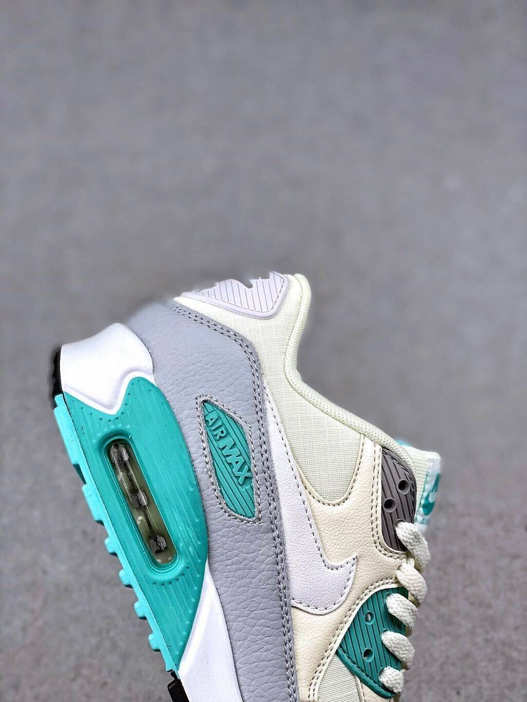 Nike Air Max 90 Laser Pink (2010) 325213-140