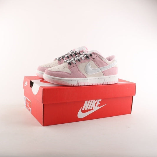 Nike Dunk Low LX Pink Foam DV3054-600