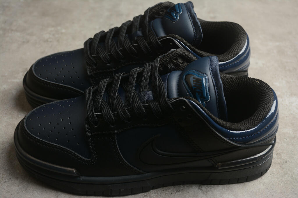 Nike Dunk Low Twist Dark Obsidian