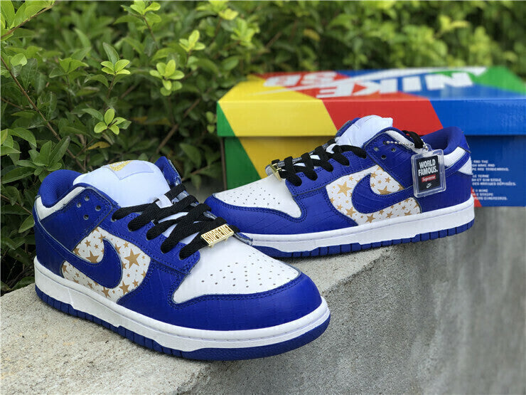 Nike SB Dunk Low Supreme Stars Hyper Royal DH3228 100