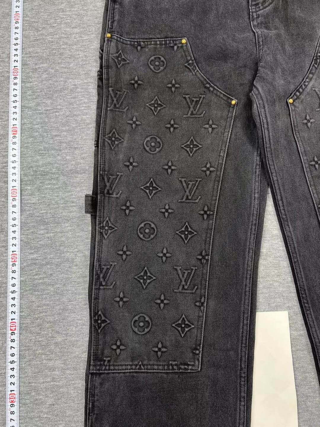 Calça Louis Vuitton