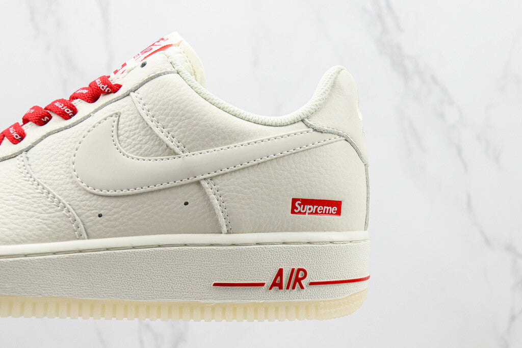 Nike Air Force 1 SUPREME BRANCO / VERMELHO